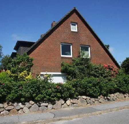 Haus-rina-eg Apartment